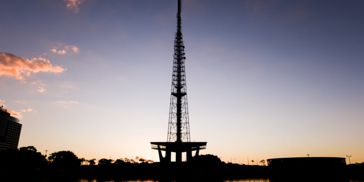 Torre de TV celebra os 62 anos de Brasília com megaevento gratuito