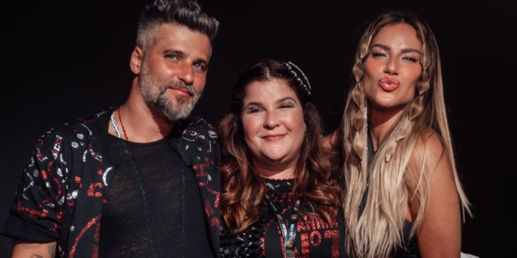 Camarote Brahma: Segundo dia do carnaval carioca é animado com presença de celebridades