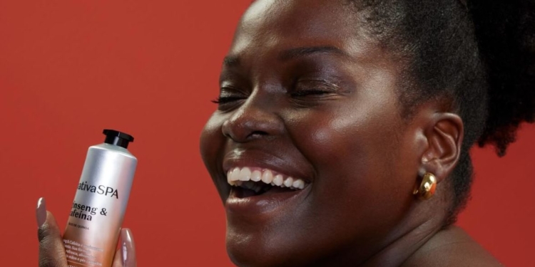 #NativaSPADesaperta: Campanha do Boticário traz as marcas da rotina intensa na pele