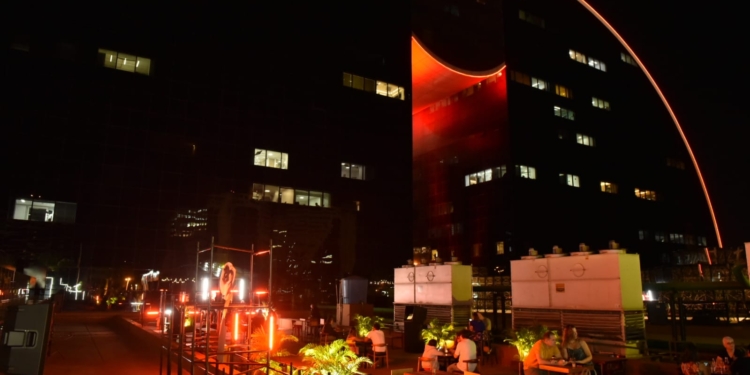 Vasto no rooftop do Brasília Shopping é o novo ponto de encontro na capital
