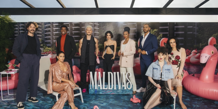 Maldivas: nova série da Netflix reúne elenco e convidados na première em São Paulo