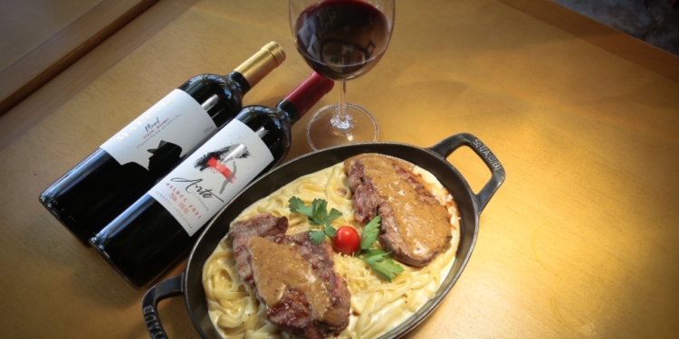 Celebre o Dia dos Namorados no Pontão do Lago Sul!