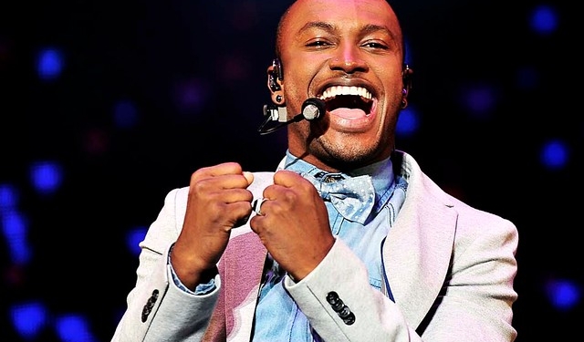 Festa Rio eu Te amo é neste sábado (04) com Thiaguinho e Pixote na Prainha da Asbac