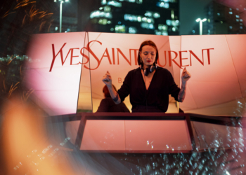 Yves Saint Laurent lança nova fragrância no Brasil, em evento para convidados em São Paulo