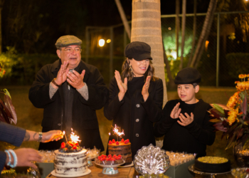 Luis Carlos Alcoforado comemora 60 anos em seu jardim na beira do Lago Paranoá