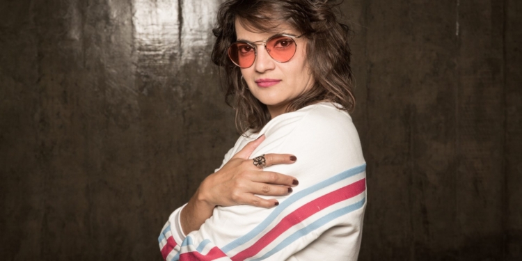 Cantora Larissa Vitorino fará pocket show especial neste final de semana no ParkShopping