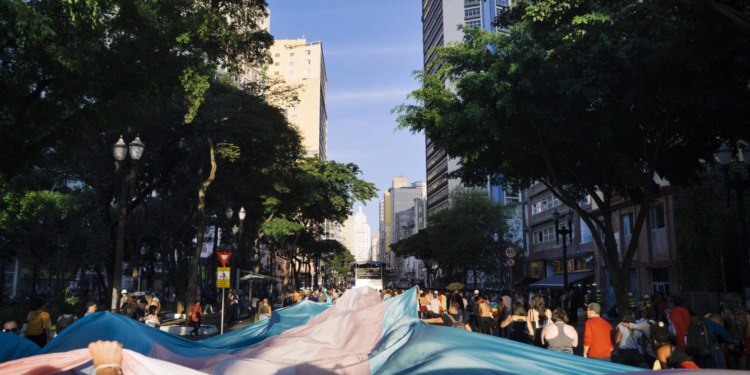 Palco Beats: iniciativa vai assumir os cachês de artistas Trans por todo o Brasil