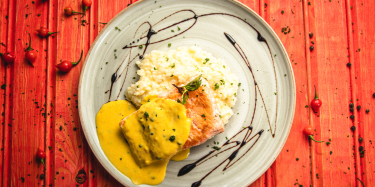 Contê lança 14 novos pratos sob o comando da chef Andrea Lúcia