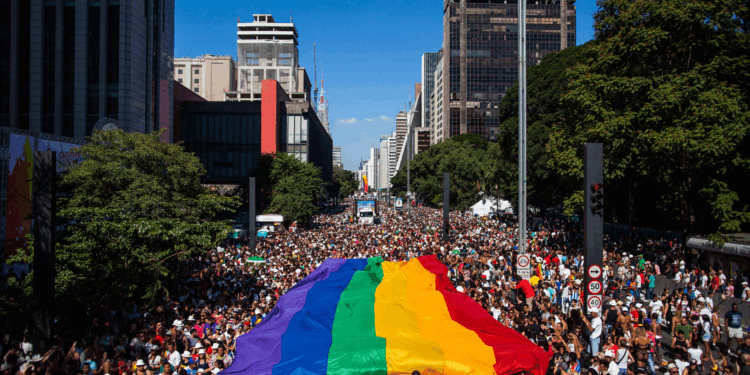 Vote com Orgulho: 26ª Parada LGBTQIAP+ São Paulo reúne cerca de 3 milhões de pessoas