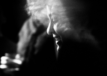 Espetáculo imersivo sobre Vinicius de Moraes estreia novo formato