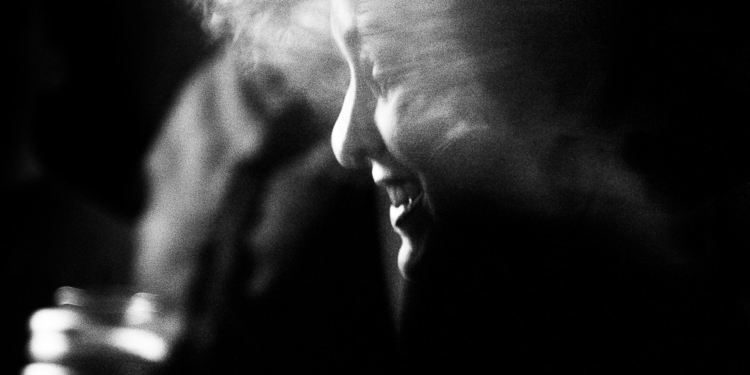 Espetáculo imersivo sobre Vinicius de Moraes estreia novo formato