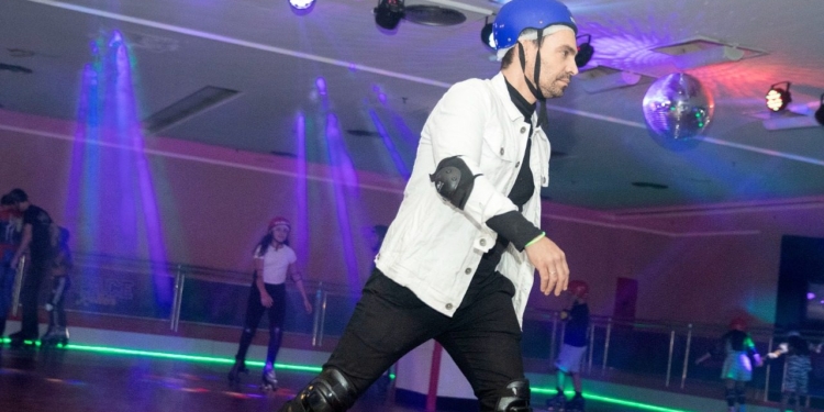 Space Roller: Patinação sobre rodas e música da década de 80 é o novo point do ParkShopping