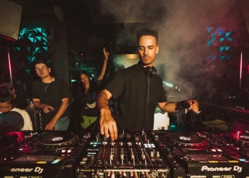 Atração internacional: Venicce Beach recebe show de música eletrônica do DJ Cassian