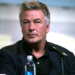 Investigação conduzida pela FBI contraria versão de Alec Baldwin sobre disparo no set do filme “Rust”