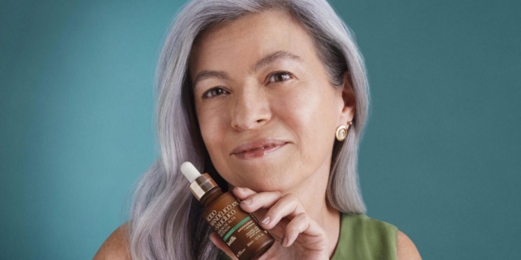 O Boticário: Botik lança nova linha de cuidados faciais com ácido mandélico