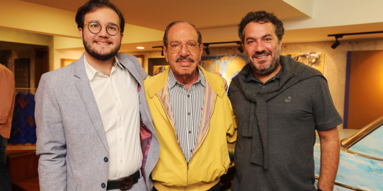 Galeria Mercato realiza coquetel de abertura para a exposição “Matheus Goulart Pinturas e etc…”