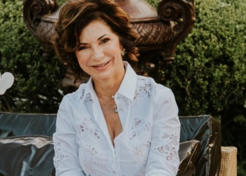 Cheers! Advogada Vera Carla Silveira prepara festa com a presença do cantor Fagner no Park Way