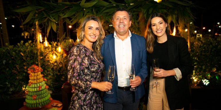 Dupla comemoração: Juscelino Pereira celebra 18 anos do Piselli e seus 53 anos em noite de festa