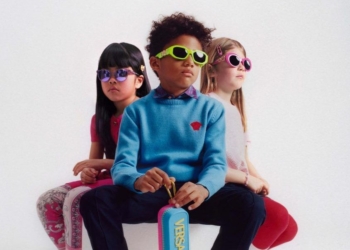 Versace lança linha de óculos infantis e tem previsão de chegada ao Brasil em outubro