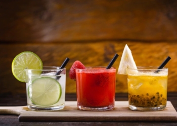 Saiba onde aproveitar o Dia Nacional da Cachaça, celebrado nesta terça-feira (13)