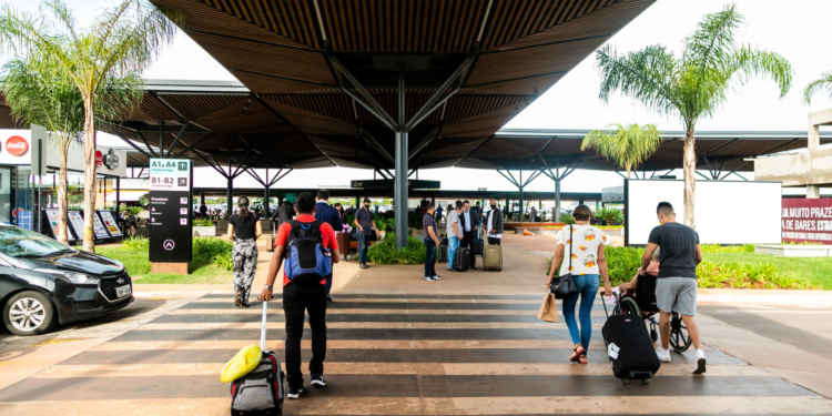 Aeroporto de Brasília promove evento com diversas atrações na Praça Central do terminal aéreo
