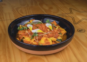 Living Heineken Brasília lança cardápio fixo com diversas opções de bebidas, comidas e aperitivos