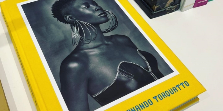 Fernando Torquatto lança o livro “Realeza”