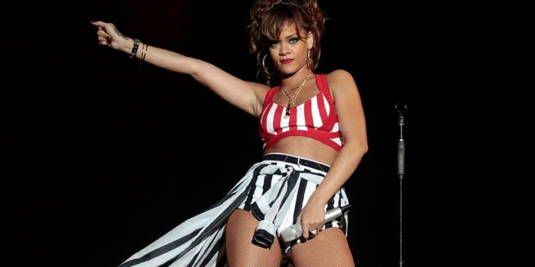 NFL: Rihanna será atração do show de intervalo do Super Bowl 2023