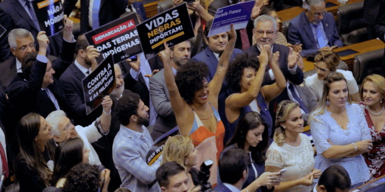 Festival Internacional de Cinema de Brasília completa 10 anos e comemora sucesso com Brasília
