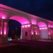 Outubro Rosa: Pontão ilumina pórtico com a cor símbolo da campanha mundial