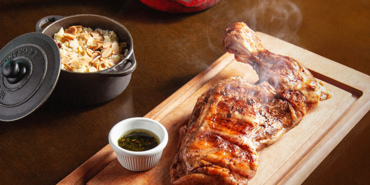 Pobre Juan Brasília cria prato de fim de ano assinado pela chef Priscila Deus 