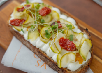 Asa Sul: Casa Almería com opções para happy hour e novo horário de funcionamento