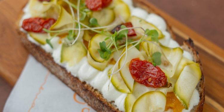 Asa Sul: Casa Almería com opções para happy hour e novo horário de funcionamento