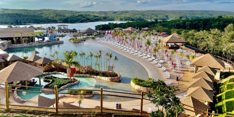 Bali Park: novo parque aquático tem a maior praia artificial da América do Sul às margens do Lago Corumbá IV