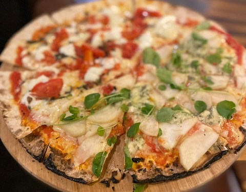 Baco Pizzaria lança ”Baco Pizza Romana Festival” para seus clientes durante as férias de verão