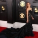 Tapete vermelho: veja os looks das celebridades no Grammy 2023