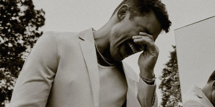 Aramis propõe uma nova alfaiataria em parceria com Cauã Reymond