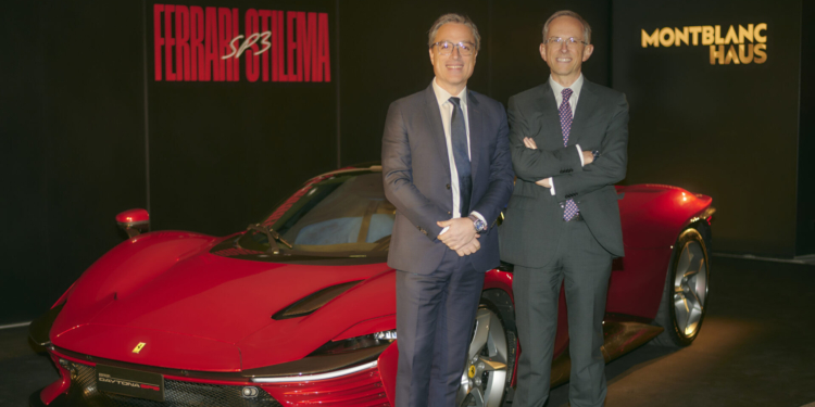 Montblanc e Ferrari apresentam uma nova edição limitada na Montblanc Haus em Hamburgo