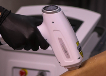 Depilação a laser + Colágeno: clínica BelaBia inova e apresenta máquina Crystal 3D Plus