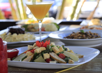 Restaurantes apostam em pratos leves e bebidas energizantes para o pós-carnaval