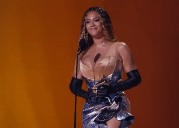 Beyoncé é novo recorde do Grammy e Harry Styles leva o principal prêmio da noite