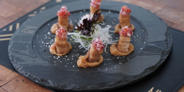 Noru oferece petiscos e drinks japoneses com pegada brasiliense