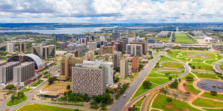 Brasília comemora 63 anos com shows gratuitos e atrações pela cidade