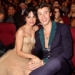 Voltaram? Camila Cabello e Shawn Mendes são flagrados aos beijos no Coachella