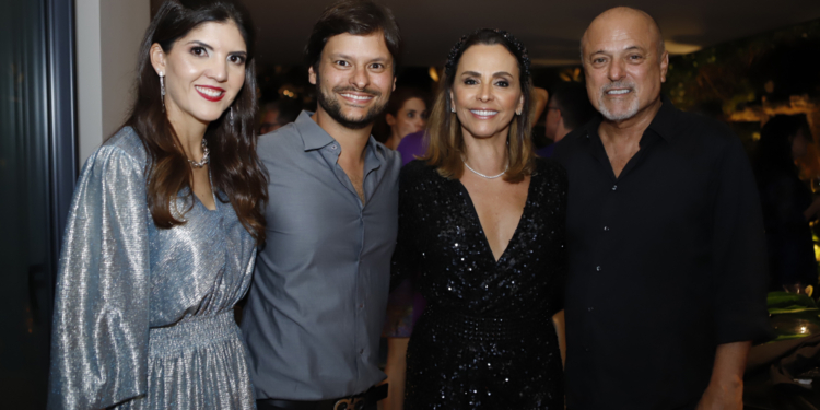 Empresário Felipe Zuba comemora 40 anos em grande festa para convidados seletos