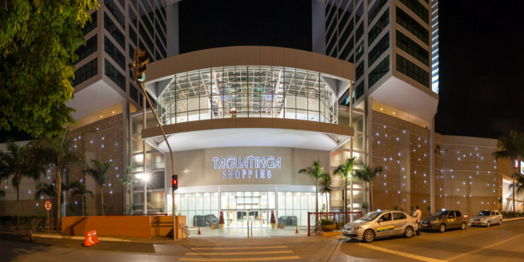 Dia das Mães: Taguatinga Shopping sorteia Fiat Fastback e presenteia pratos exclusivos assinados por Athos Bulcão