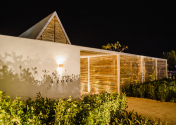 Barraca do Coco reabre Na Praia com experiência gastronômica pé na areia