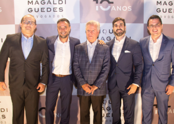 Piquet, Magaldi e Guedes Advogados celebra dez anos na capital em noite de festa