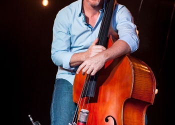 Jardim da Casa Baco recebe Oswaldo Amorim e convidados internacionais