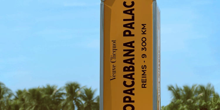 Copacabana Palace e Veuve Clicquot lançam a Arrow exclusiva em comemoração aos 100 anos do hotel mais icônico do Rio de Janeiro